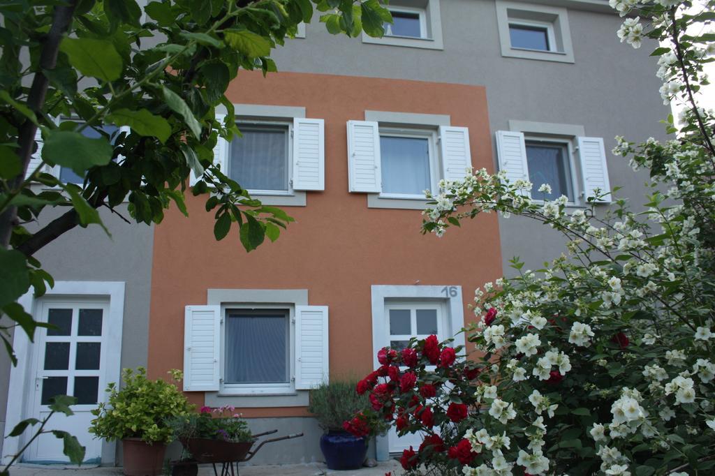 Orange Cube Apartment Rijeka Kamer foto