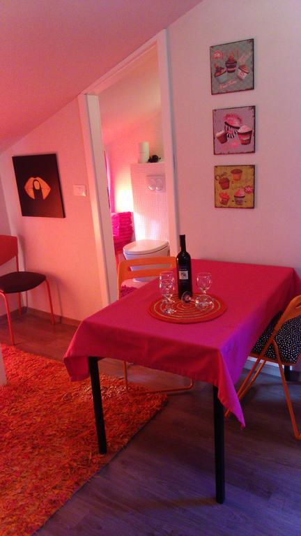 Orange Cube Apartment Rijeka Buitenkant foto