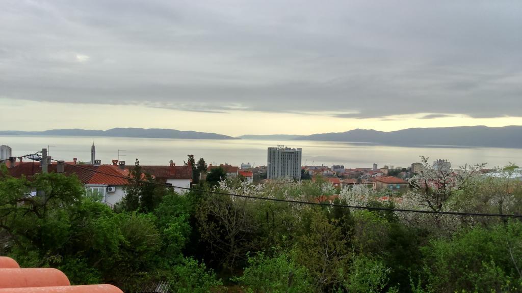 Orange Cube Apartment Rijeka Buitenkant foto